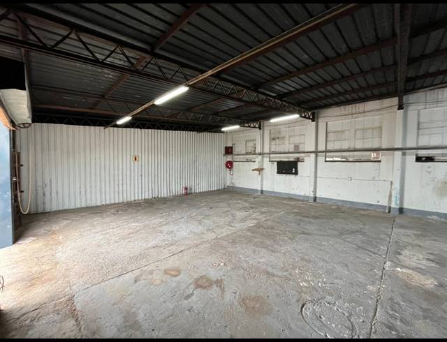 193M² WORKSHOP TO LET IN NEW ERA